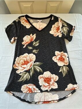 LuLaRoe Black Short Sleeve V-Neck Top with Cream & Orange Floral Print